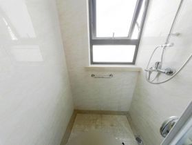 中南漫悦湾 4室2厅2卫 123m&sup2;