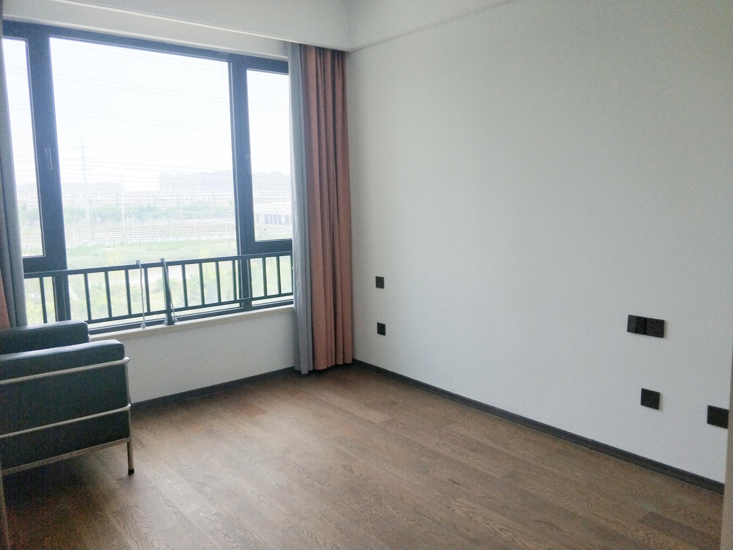 春风南岸东园 3室2厅2卫 123m&sup2;