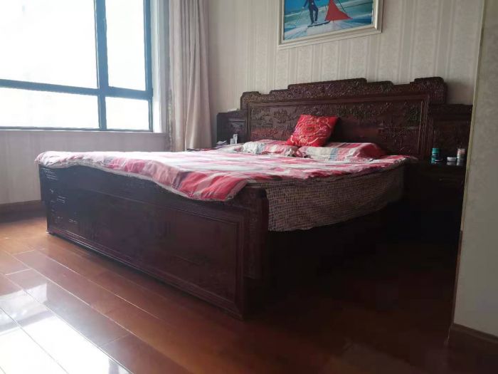 德诚翠湖湾 3室2厅2卫 136m&sup2;
