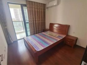 云樾东方 3室2厅2卫 136m&sup2;