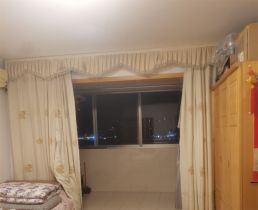 鸿运城市花苑 3室2厅2卫 126m&sup2;
