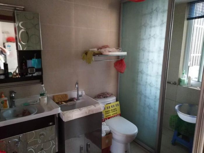 新苑华庭 2室2厅1卫 95m&sup2;