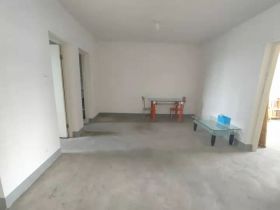 新港花苑 3室2厅1卫 110m&sup2;
