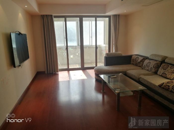 优山美地花园 3室2厅2卫 141m&sup2;