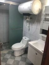 世家花园 1室2厅1卫 72m&sup2;