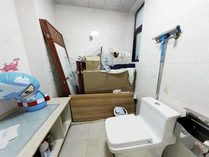 中港城 2室1厅1卫 93m&sup2;