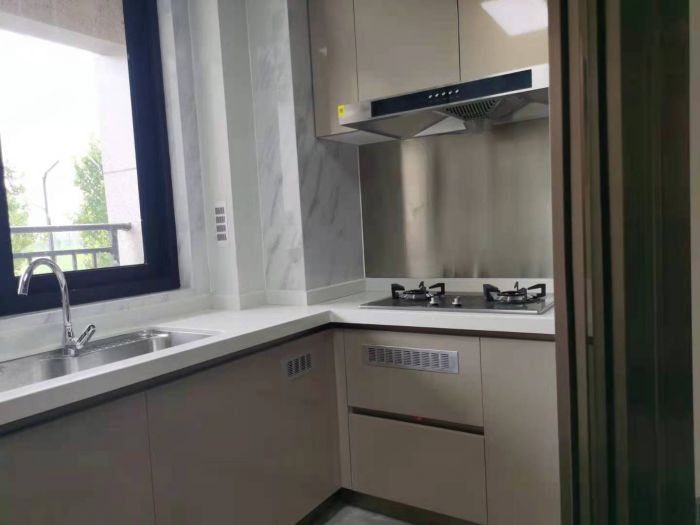 中海上东区 3室2厅2卫 125m&sup2;