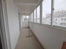世纪东城 3室2厅2卫 138m&sup2;