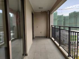 中海上东区 4室2厅2卫 143m&sup2;