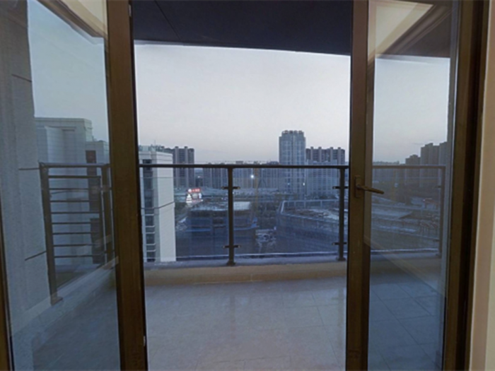 红星天铂 3室2厅2卫 128m&sup2;