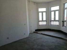 中南世纪花城三期 4室2厅4卫 275m&sup2;