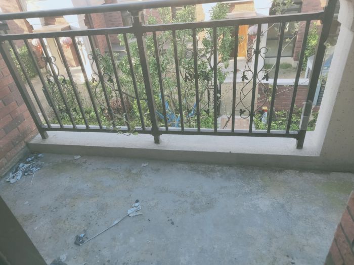 佳期漫 3室2厅2卫 102.00m&sup2;