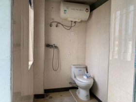 世纪东城 4室3厅2卫 165m&sup2;