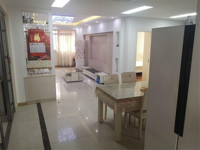 天都花苑 3室2厅1卫 127m&sup2;
