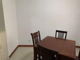 紫东花苑 2室2厅1卫 75m&sup2;