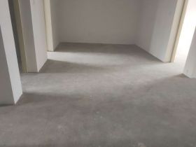 瑞兴花园 3室2厅1卫 97m&sup2;