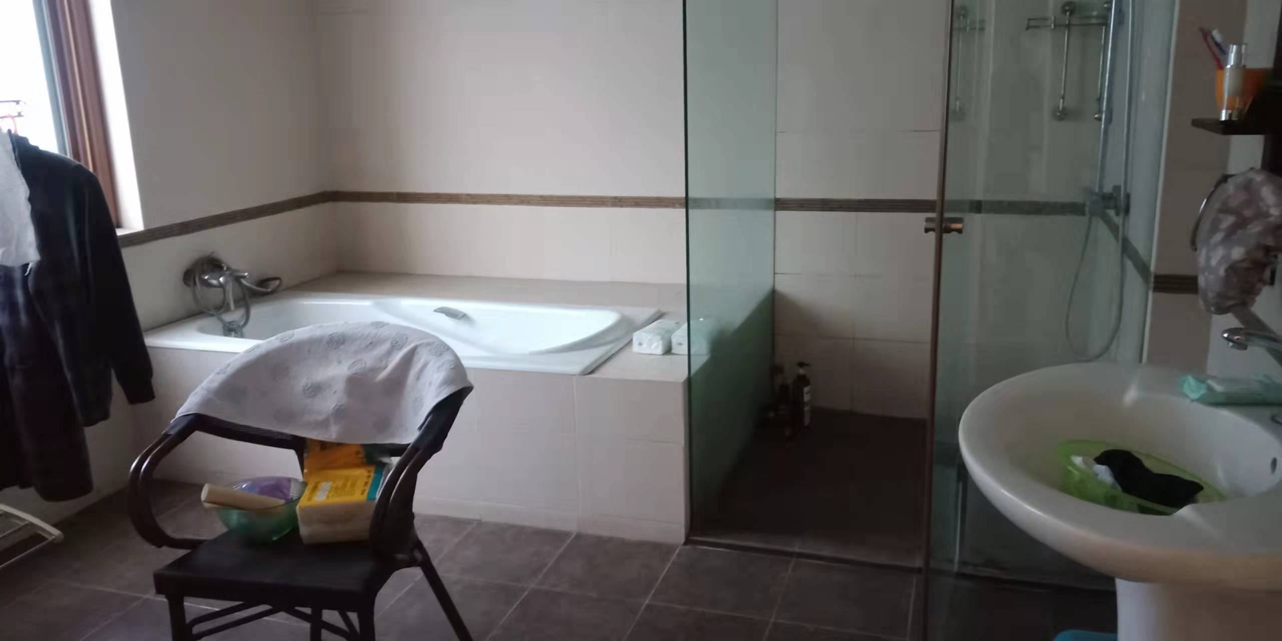 濠滨别业 3室2厅2卫 274.64m&sup2;