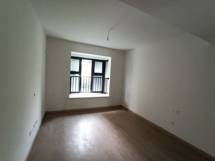 云樾河山 3室2厅2卫 118m&sup2;