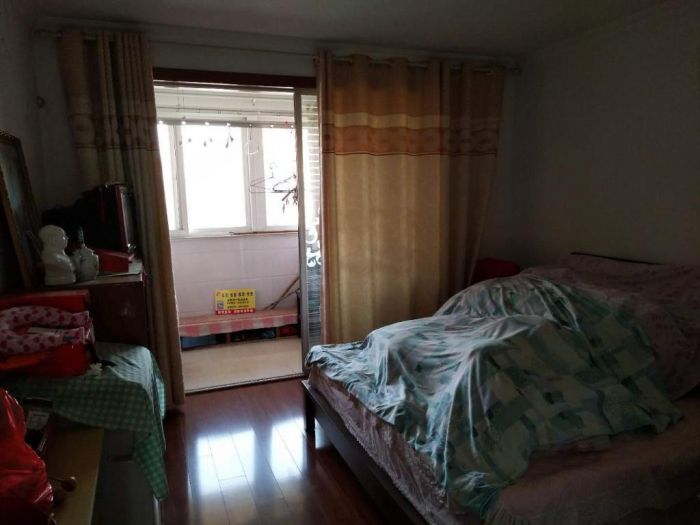 新苑华庭 2室2厅1卫 95m&sup2;