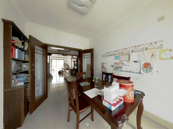 舒凯花苑 3室2厅2卫 148.5m&sup2;