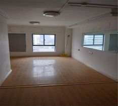 鸿运大厦 3室2厅1卫 128m&sup2;
