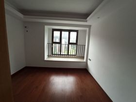 富力半岛花园 4室2厅2卫 142m&sup2;