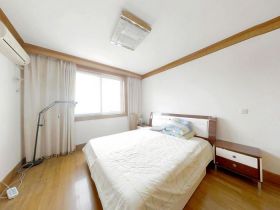 金鑫苑 3室2厅1卫 133.36m&sup2;