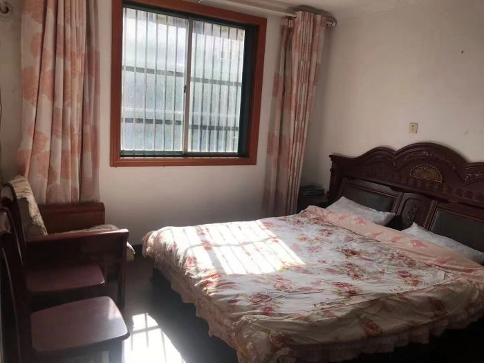 方大花苑 2室1厅1卫 65m&sup2;