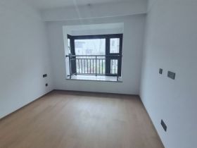 春风南岸东园 4室3厅3卫 167m&sup2;