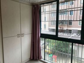 春天花园 2室2厅1卫 92m&sup2;