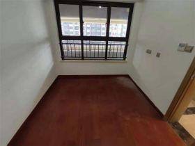 林肯公园 3室2厅1卫 92m&sup2;