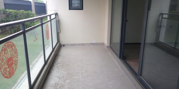 万科翡翠公园 3室2厅2卫 125m&sup2;