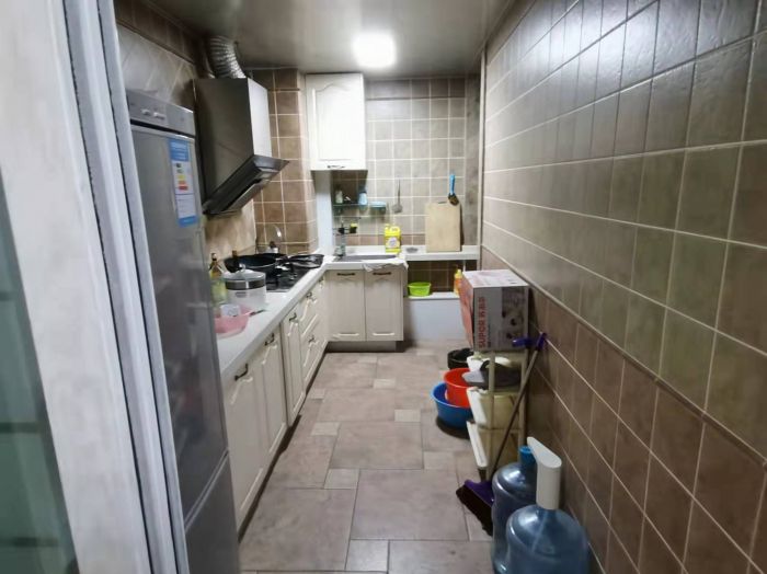 名都广场 2室1厅2卫 116m&sup2;