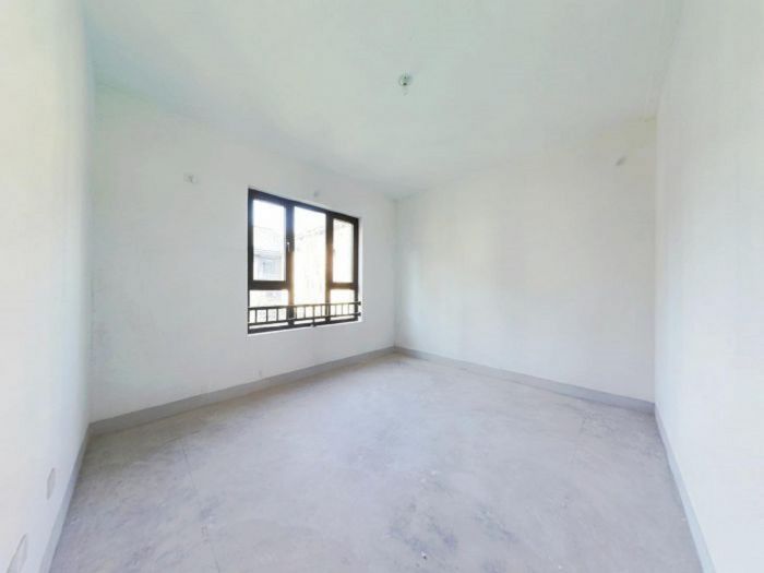 云樾河山 4室2厅2卫 170m&sup2;