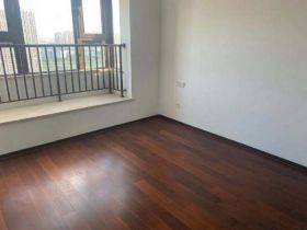 云樾东方 3室2厅2卫 124m&sup2;