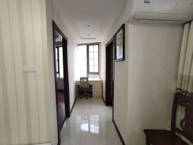 优山美地花园 2室1厅1卫 84m&sup2;