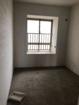 尚海湾 4室2厅2卫 172m²