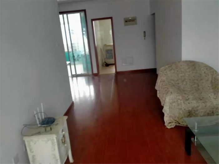 春晖花园 3室2厅2卫 130m&sup2;