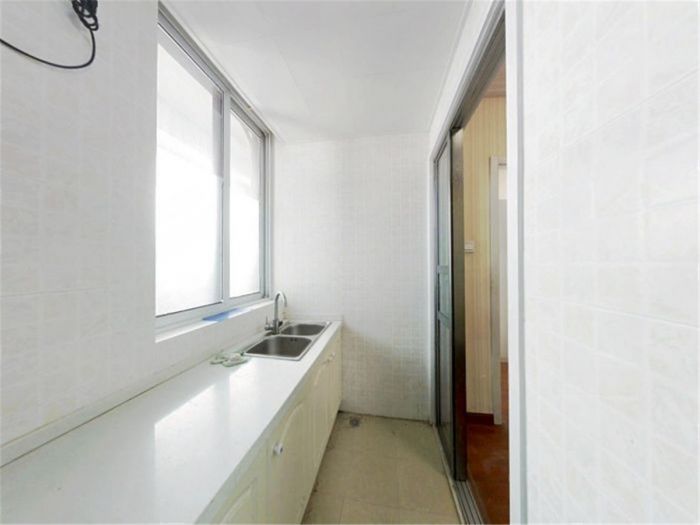 涌鑫八达通广场 2室1厅1卫 51.37m&sup2;