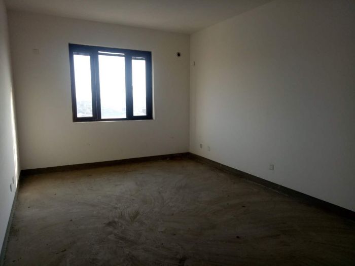 南通壹城水清木华 4室2厅2卫 240m&sup2;