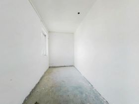 学士府 3室2厅1卫 135m&sup2;