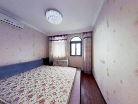 高迪晶城 2室1厅1卫 92m&sup2;