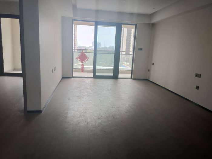 万科翡翠公园 3室2厅2卫 105m&sup2;