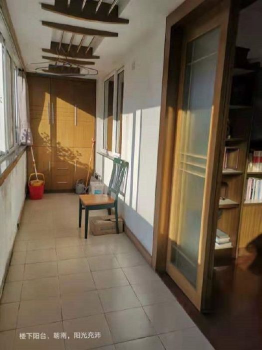 黎明花园 6室2厅2卫 210m&sup2;