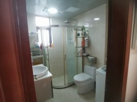 中港城 3室2厅1卫 107.00m&sup2;