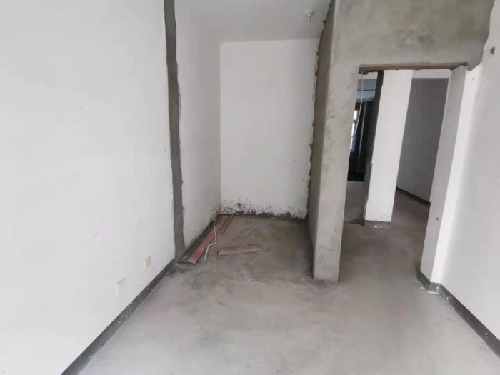 军山花园 4室2厅2卫 172m&sup2;