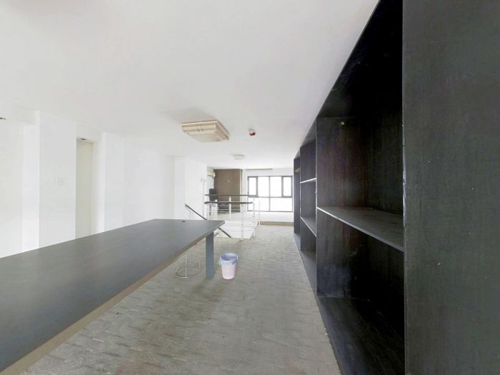 东景国际 1室1厅1卫 67.84m&sup2;