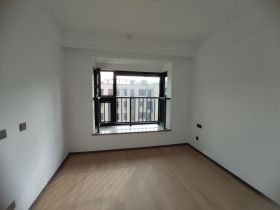 春风南岸西园 4室3厅3卫 167m&sup2;