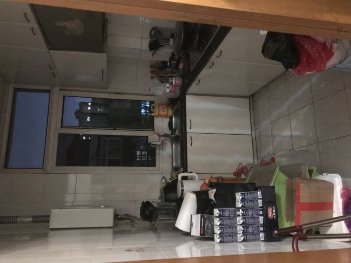 光明新村 2室1厅1卫 70m&sup2;