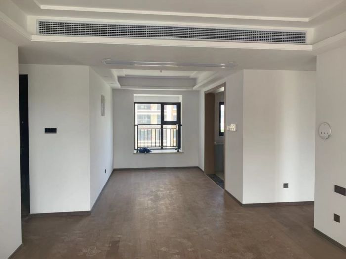 春风南岸东园 4室2厅2卫 136m&sup2;